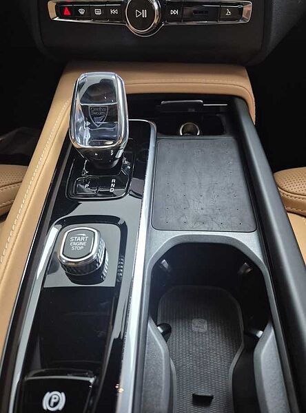 Volvo Ultra, B6 AWD 마일드 하이브리드, 가솔린, 브라이트, 7 좌석