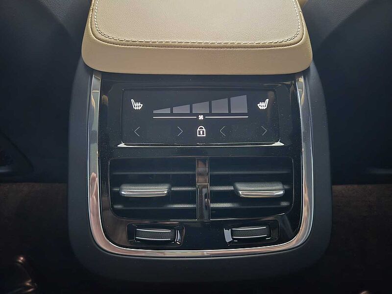 Volvo Ultra, B6 AWD 마일드 하이브리드, 가솔린, 브라이트, 7 좌석