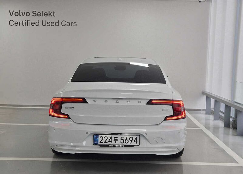 Volvo Plus, B5 마일드 하이브리드, 가솔린