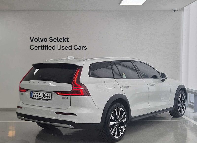 Volvo Ultra, B5 AWD 마일드 하이브리드, 가솔린, 브라이트