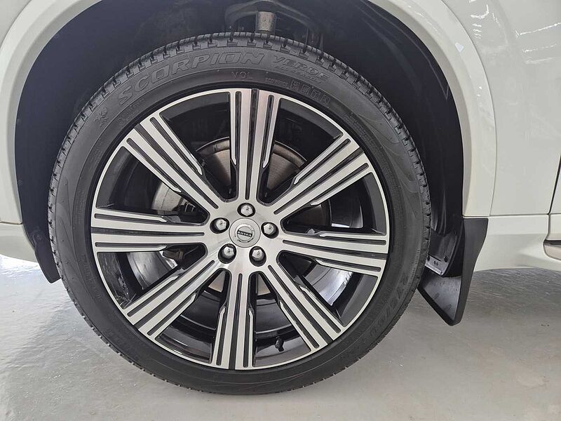 Volvo Ultimate, B6 AWD mild hybrid, 가솔린, Bright, 7 좌석