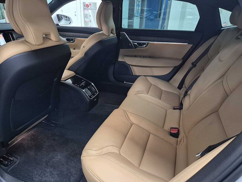 Volvo Ultimate, B5 마일드 하이브리드, 가솔린, 브라이트