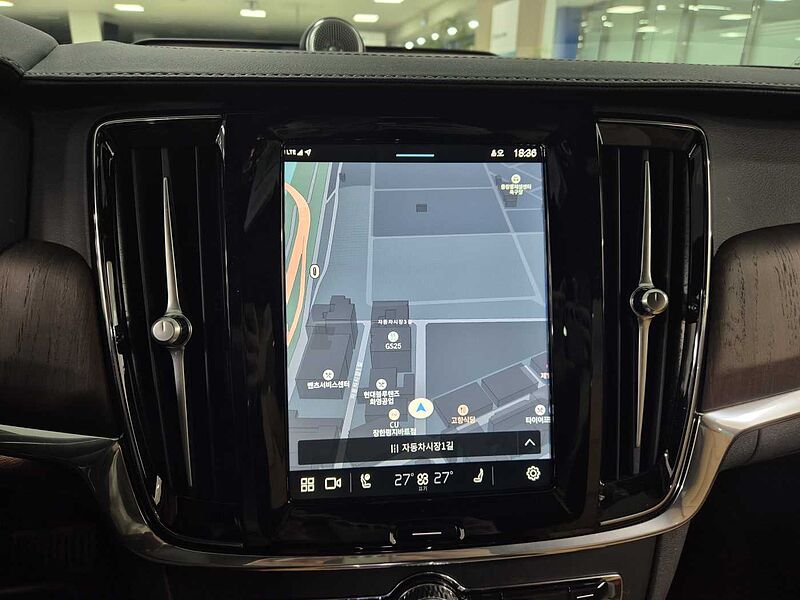 Volvo Ultimate, B5 마일드 하이브리드, 가솔린, 브라이트