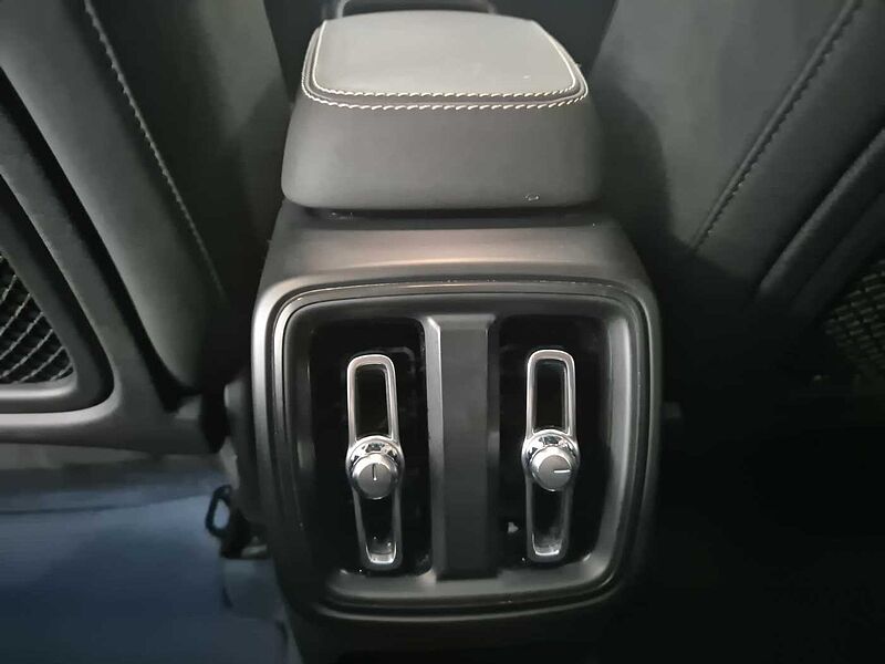 Volvo Recharge Ultimate, Twin Motor, 전기