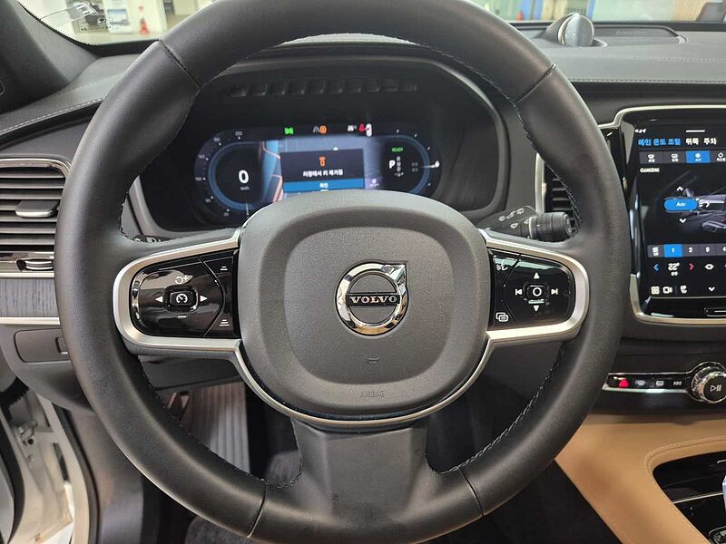 Volvo Ultra, T8 AWD 플러그-인 하이브리드, 전기/가솔린, 브라이트, 7 좌석