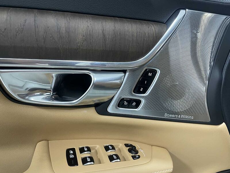 Volvo Ultimate, B5 마일드 하이브리드, 가솔린, 브라이트