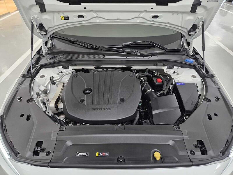 Volvo Ultimate, B5 마일드 하이브리드, 가솔린, 브라이트