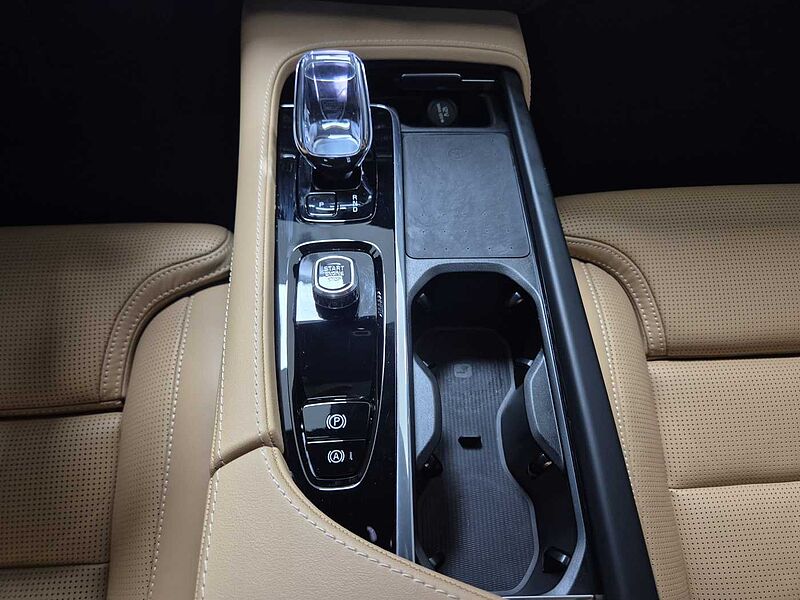 Volvo Ultra, B5 AWD 마일드 하이브리드, 가솔린, 브라이트