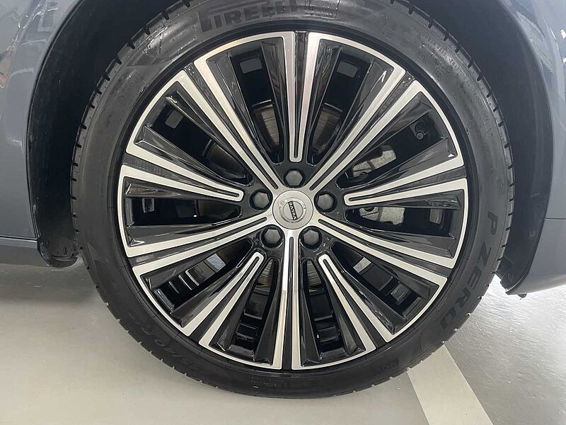 Volvo Ultimate, B5 마일드 하이브리드, 가솔린, 브라이트