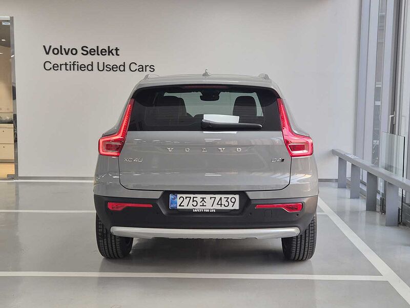 Volvo Ultra, B4 AWD 마일드 하이브리드, 가솔린, 브라이트
