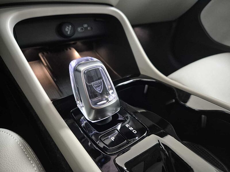 Volvo Ultra, B4 AWD 마일드 하이브리드, 가솔린, 브라이트