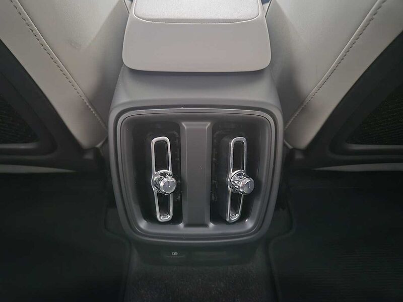 Volvo Ultra, this item not to be published live, 순수 전기