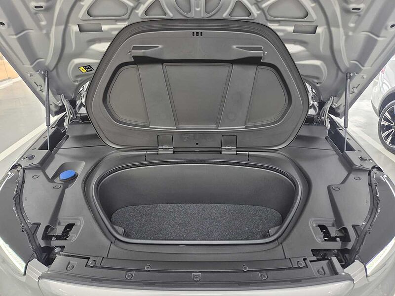 Volvo Ultra, this item not to be published live, 순수 전기