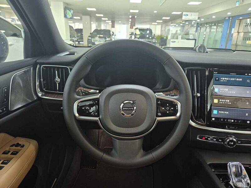 Volvo Ultra, B5 AWD 마일드 하이브리드, 가솔린, 브라이트