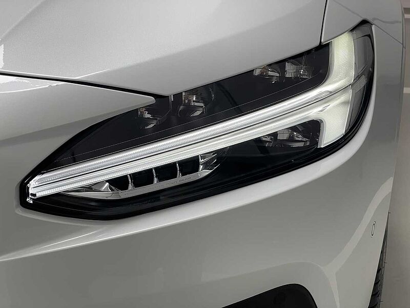 Volvo Ultimate, B5 마일드 하이브리드, 가솔린, 브라이트